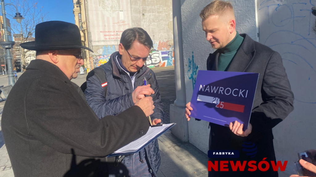 0402025_Politycy-PiS-zbieraja-podpisy